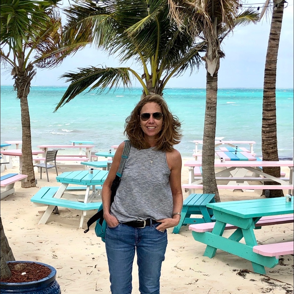 Meet your Posher, Julie